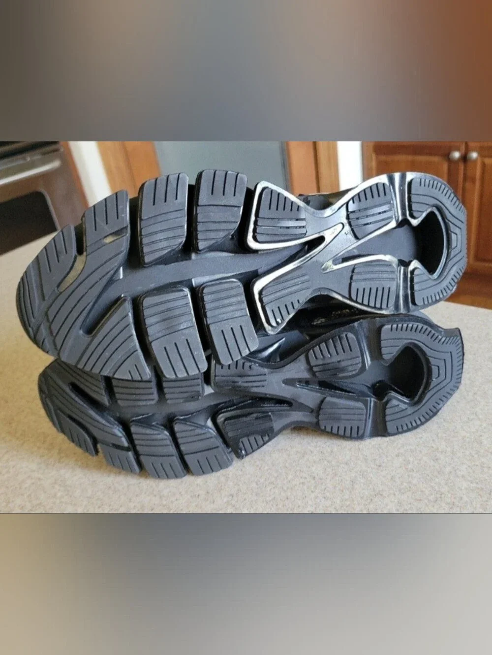 Reuluton Beansfrom Breking Blades Futuristic Looking Sneakers Black Grafiti